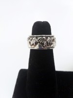 Dragons Flying in Mountains spinner Ring