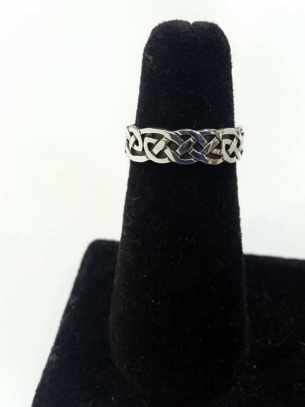 Celtic Knot Traditional Ring - Click Image to Close