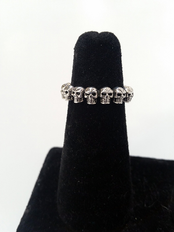 Skulls All Around Band Ring - Click Image to Close