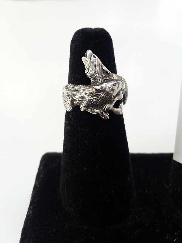 Wolf Pack Howling Ring - Click Image to Close