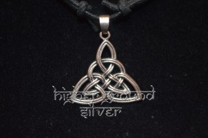 Celtic Triquetra Trinity Knot