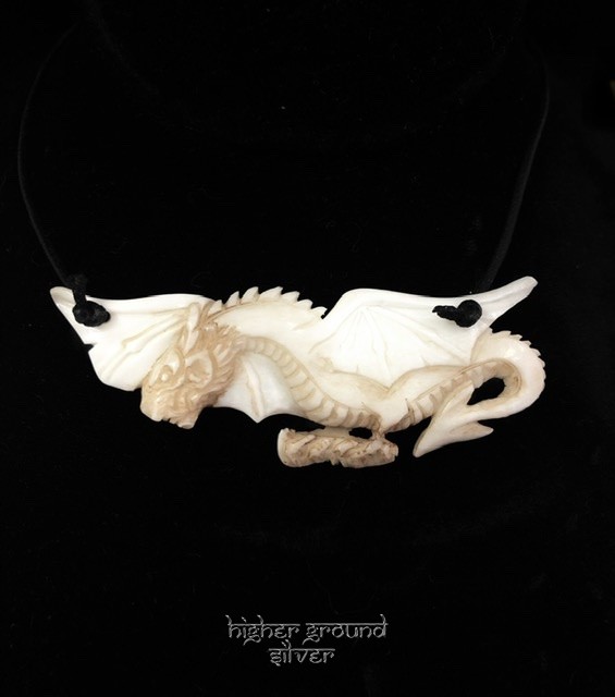 Dragon Flying Wide Wing Necklace - Click Image to Close