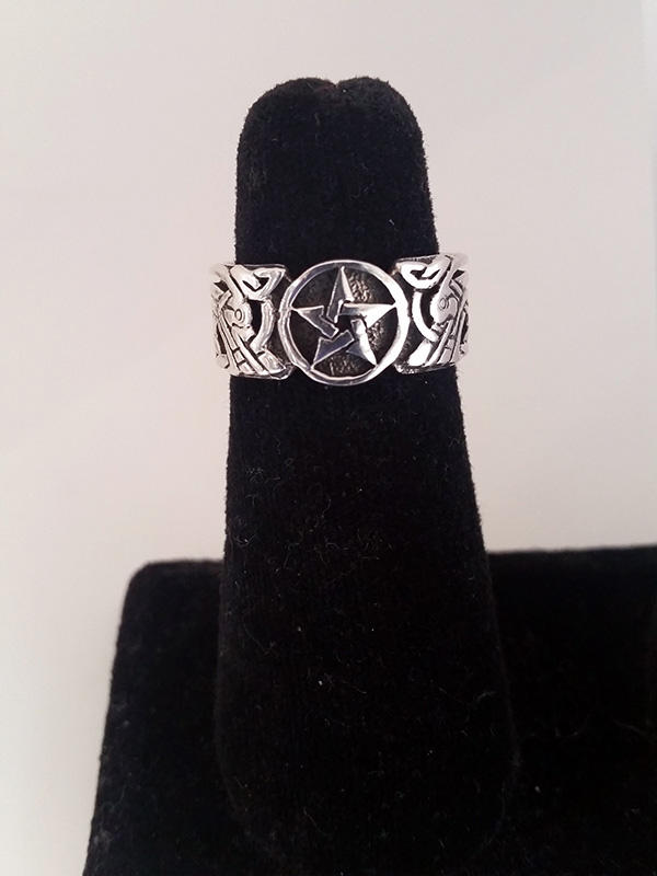 Pentagram Celtic Band Ring - Click Image to Close